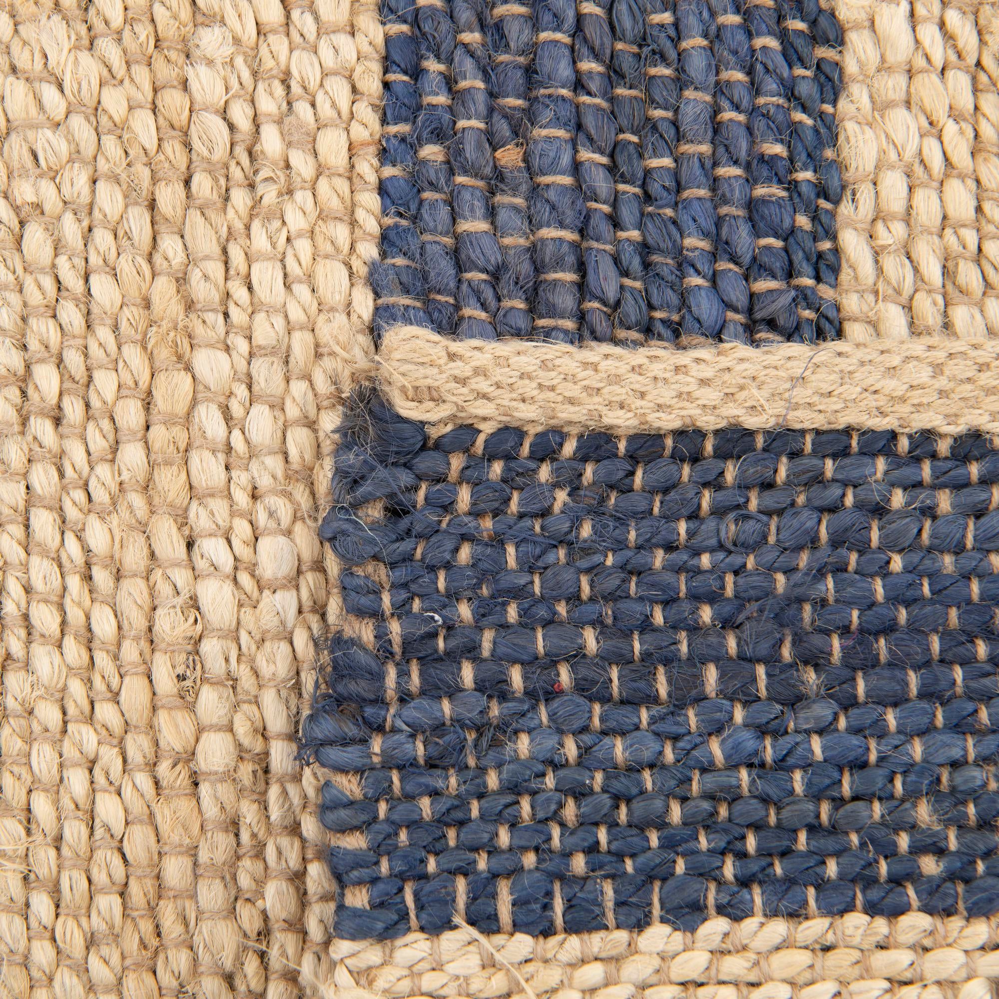 7' 10 x 7' 10 Handmade Braided Jute Square Rug