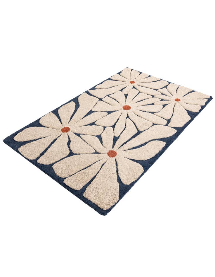 Detail image of 3' 3 x 5' 3 Handtufted Wool Rug
