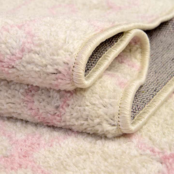 4' x 6' Moroccan Trellis Oval Rug