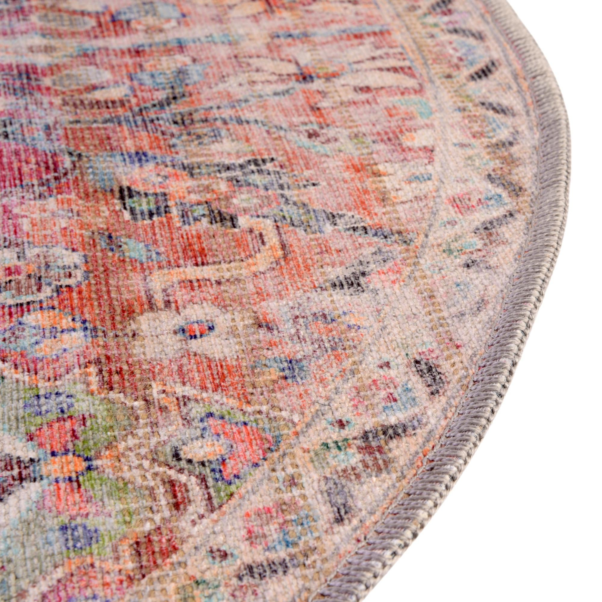 5' 3 x 8' Washable Nostalgia Oval Rug