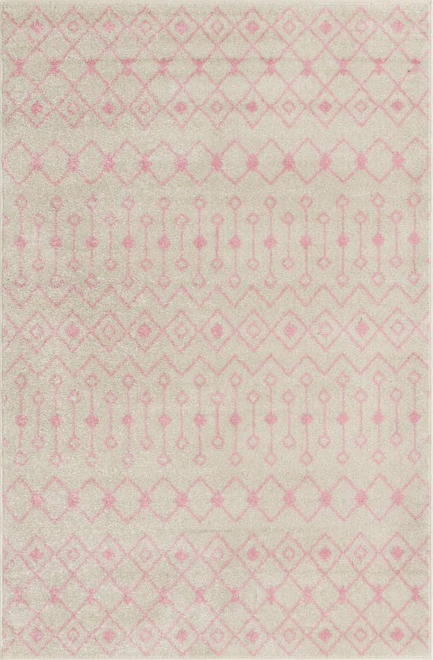 Detail image of 5' 3 x 8' Moroccan Trellis Rug
