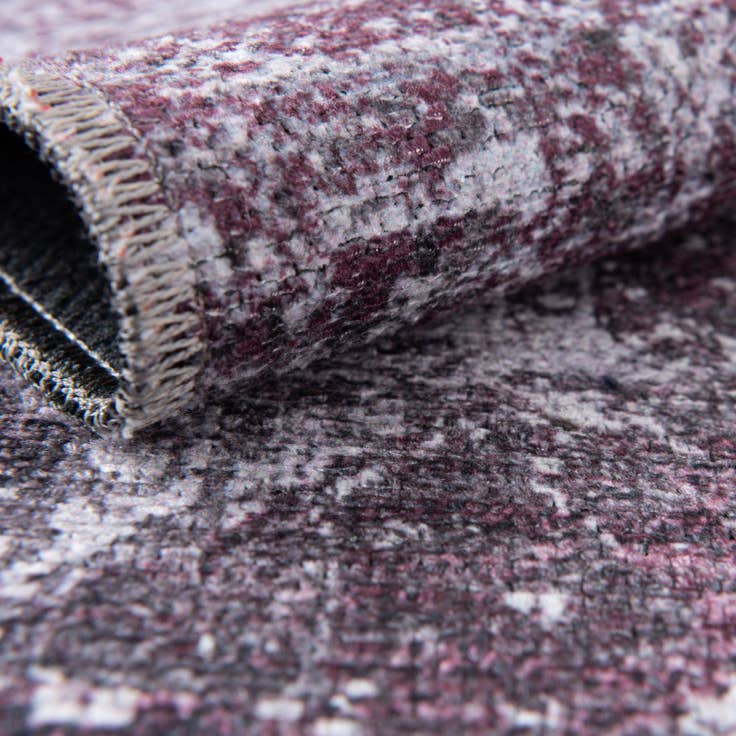 Detail image of 7' 10 x 10' Washable Yara Rug