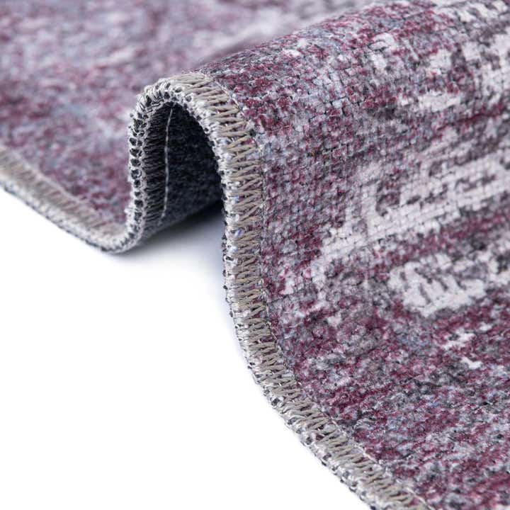 7' 10 x 10' Washable Yara Rug
