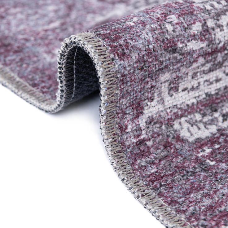 Detail image of 7' 10 x 10' Washable Yara Rug