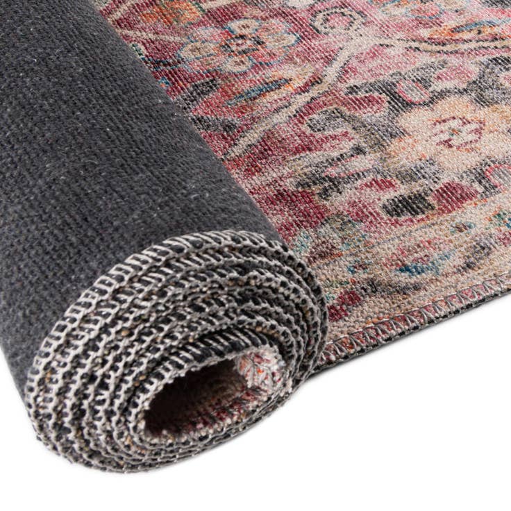Detail image of 3' 3 x 3' 3 Washable Nostalgia Round Rug