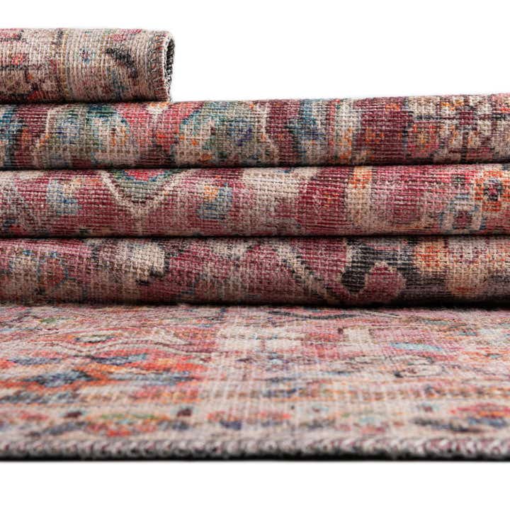 3' 3 x 3' 3 Washable Nostalgia Round Rug