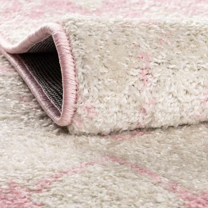 7' 10 x 7' 10 Moroccan Trellis Square Rug