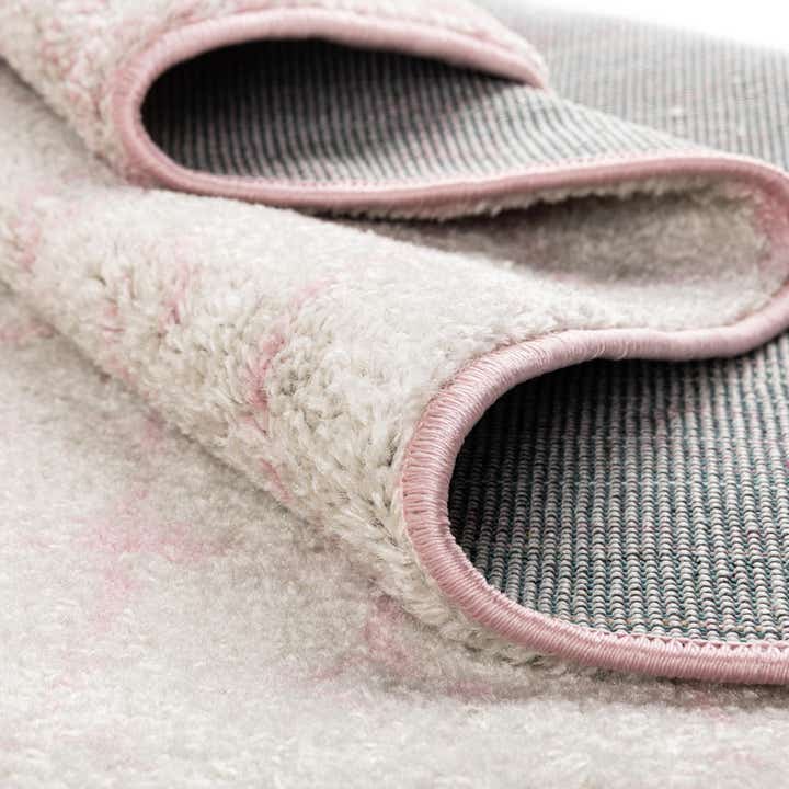 7' 10 x 7' 10 Moroccan Trellis Square Rug