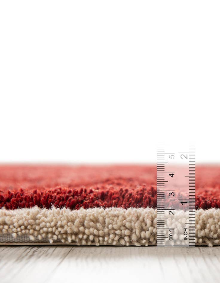 Detail image of 4' 1 x 6' 1 Handtufted Wool Rug