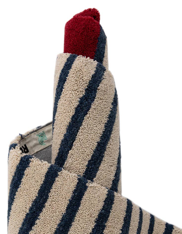 Detail image of 2' x 6' 1 Handtufted Wool Runner Rug