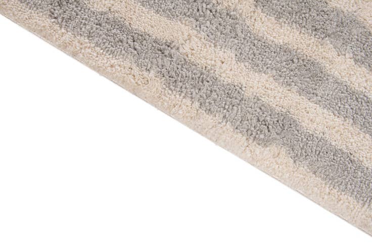 Detail image of 155cm x 235cm Caspian Alfombra