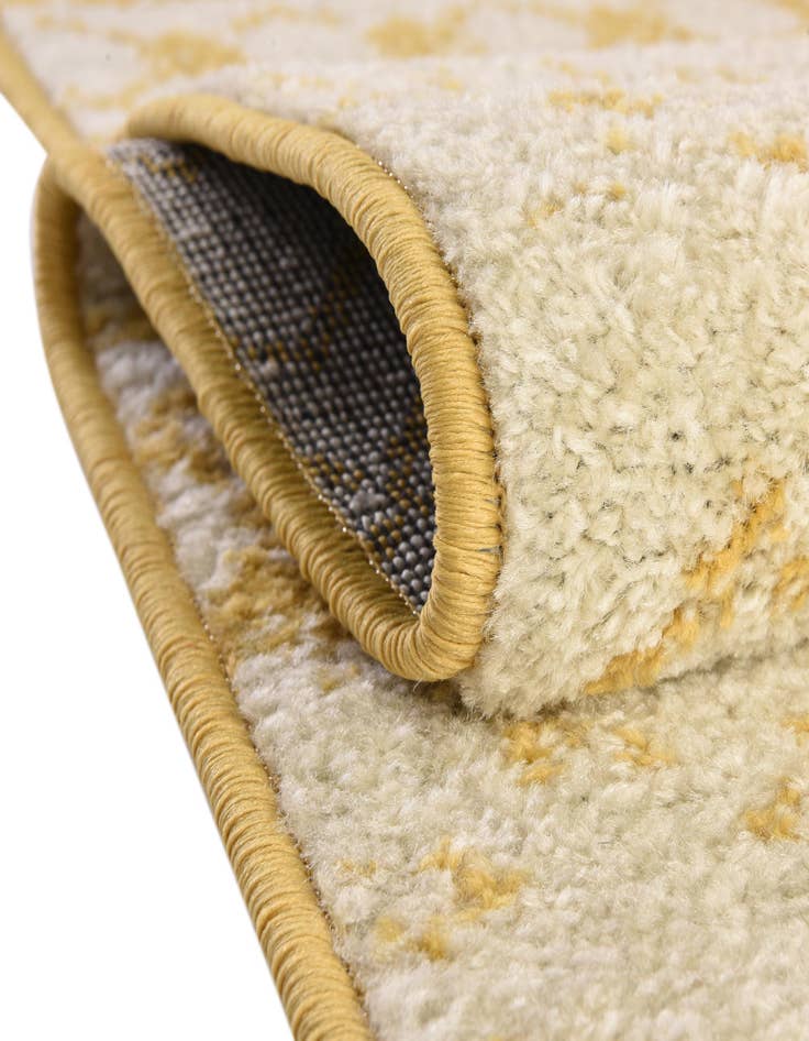 Detail image of 4' x 6' Moroccan Trellis Rug