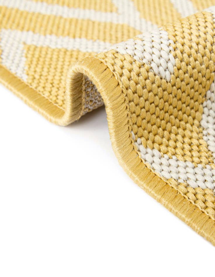 Detail image of 4' x 4' Easy-Clean Jill Zarin Turks and Caicos Indoor / Outdoor Round Rug