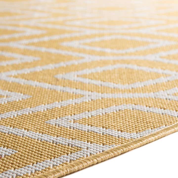4' x 4' Easy-Clean Jill Zarin Turks and Caicos Indoor / Outdoor Round Rug