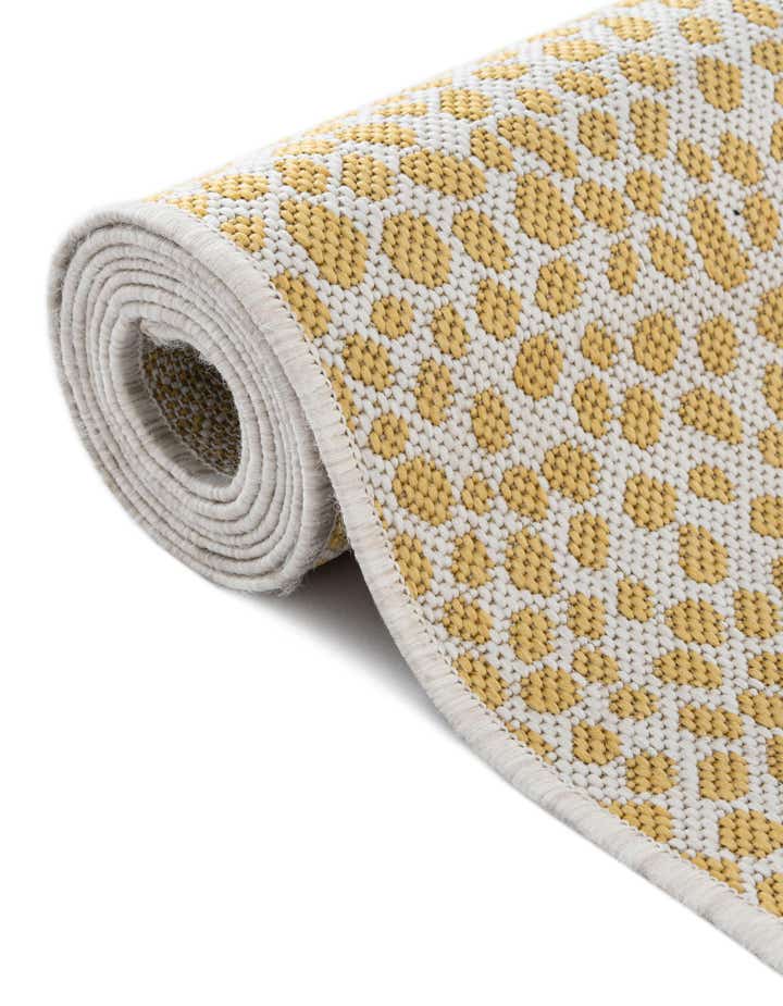 10' 8 x 10' 8 Easy-Clean Jill Zarin Cape Town Indoor / Outdoor Round Rug