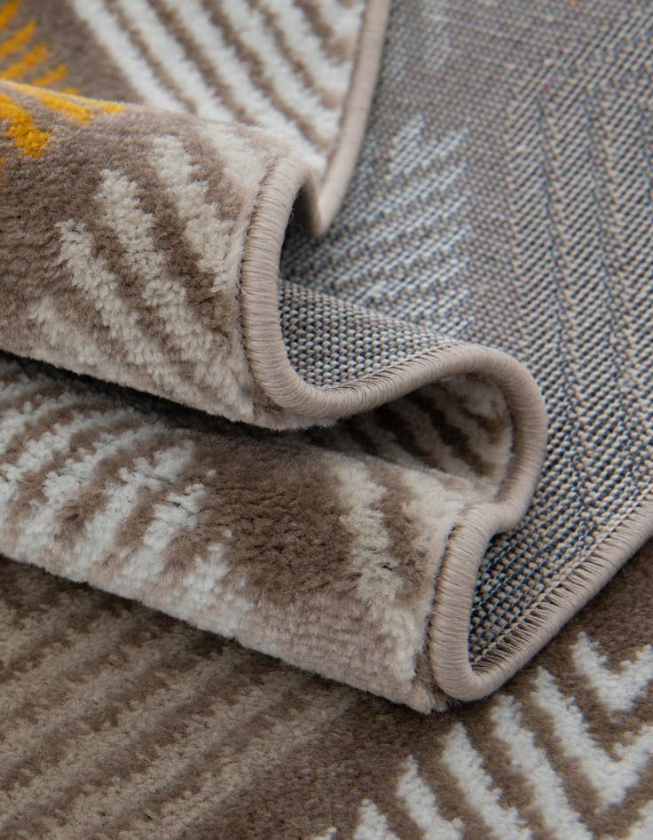 Detail image of 2' 7 x 8' Laguna Runner Rug