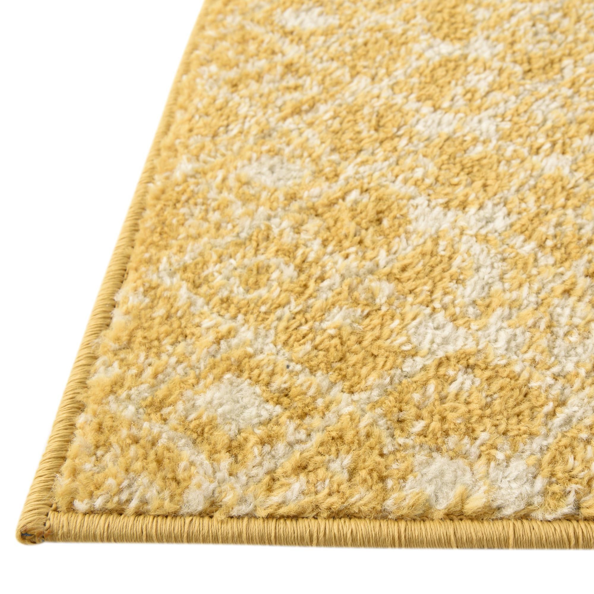 2' 7 x 10' Moroccan Trellis Runner Rug