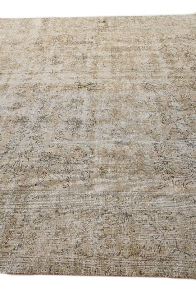 Detail image of 9' 7 x 12' 3 Hand Knotted Ultra Vintage Persian Wool Rug