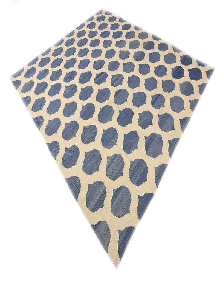 Detail image of 8' 5 x 9' 8  Hand Woven Kilim Modern Wool Rug