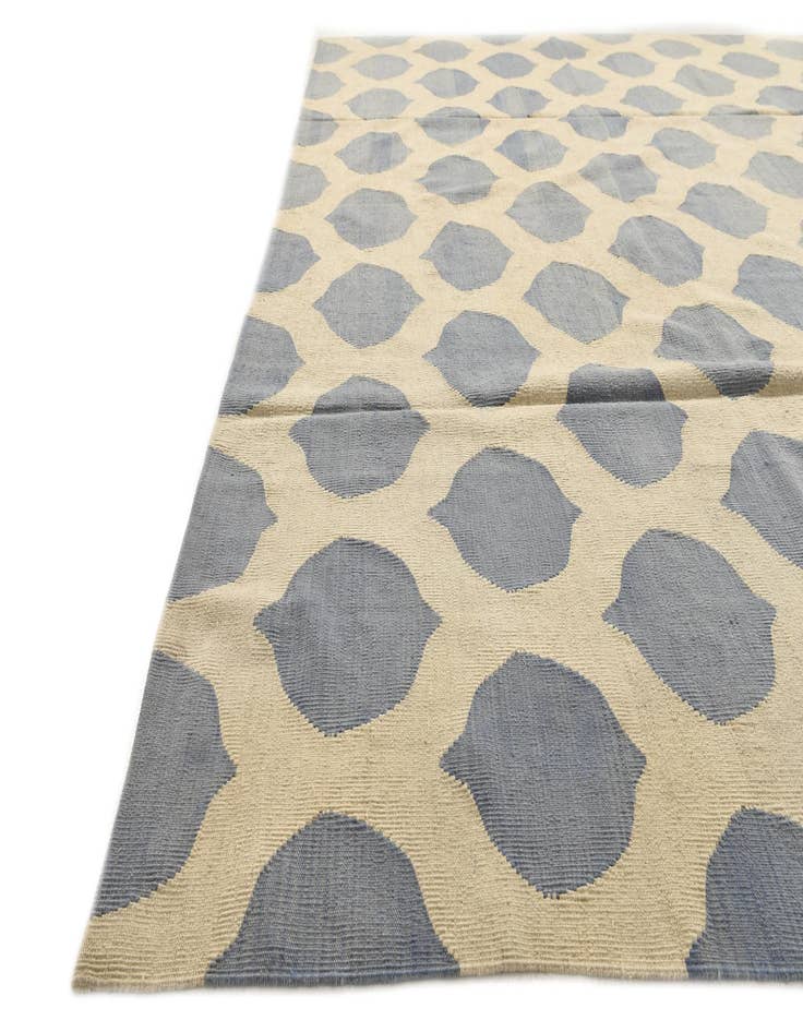 Detail image of 8' 6 x 9' 8  Hand Woven Kilim Modern Wool Rug