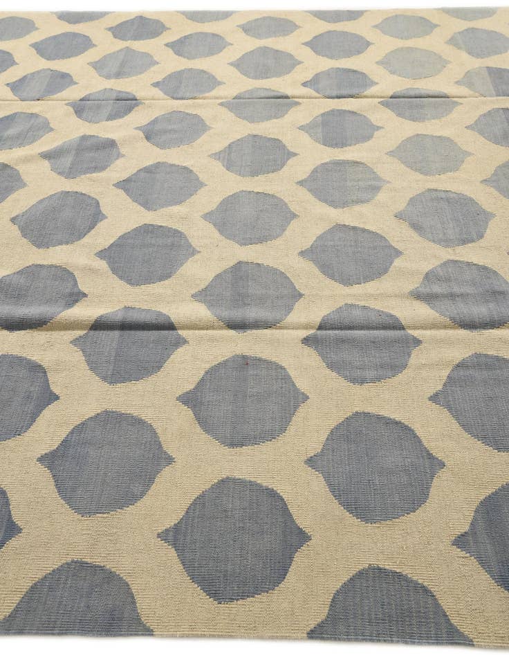 Detail image of 8' 6 x 9' 8  Hand Woven Kilim Modern Wool Rug
