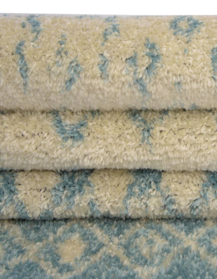 Detail image of 10' x 13' Moroccan Trellis Rug
