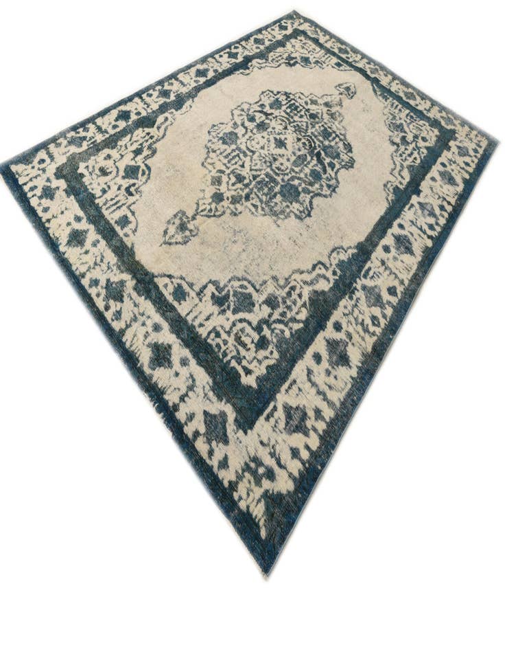 Detail image of 7' 9 x 11' 3  Hand Knotted Ultra Vintage Persian Wool Rug