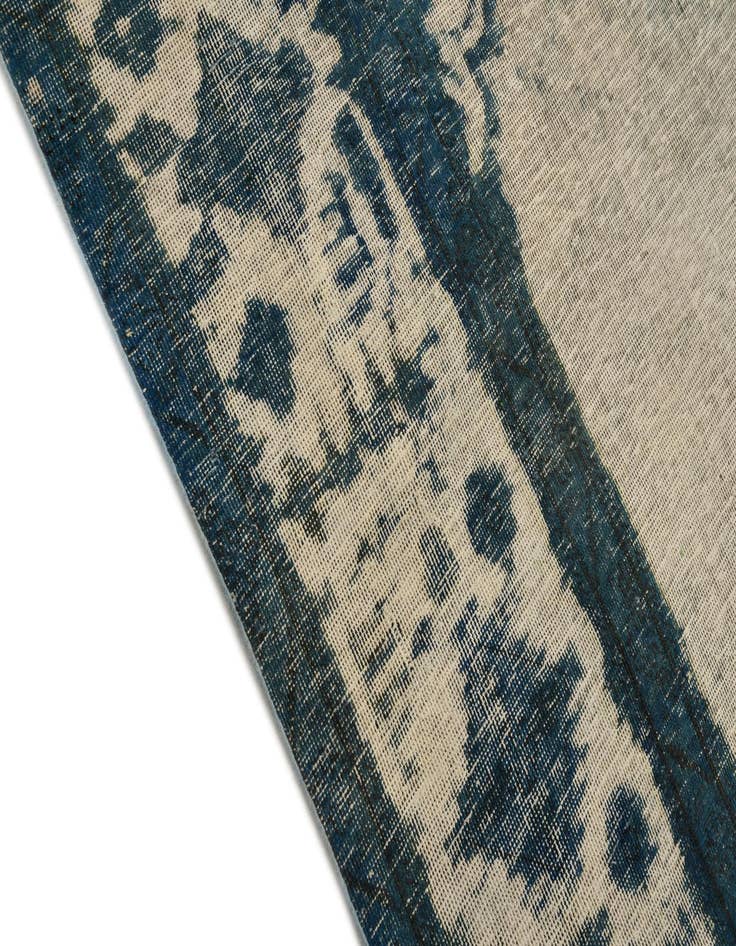 Detail image of 7' 9 x 11' 3  Hand Knotted Ultra Vintage Persian Wool Rug