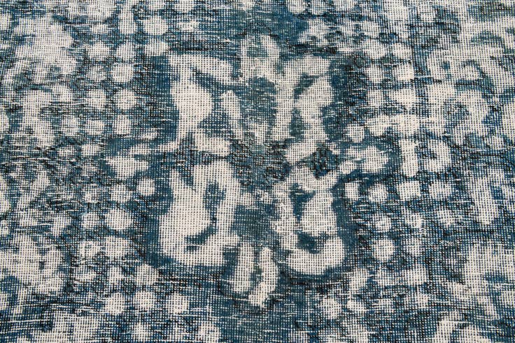 Detail image of 9' 8 x 12' 5 Hand Knotted Ultra Vintage Persian Wool Rug