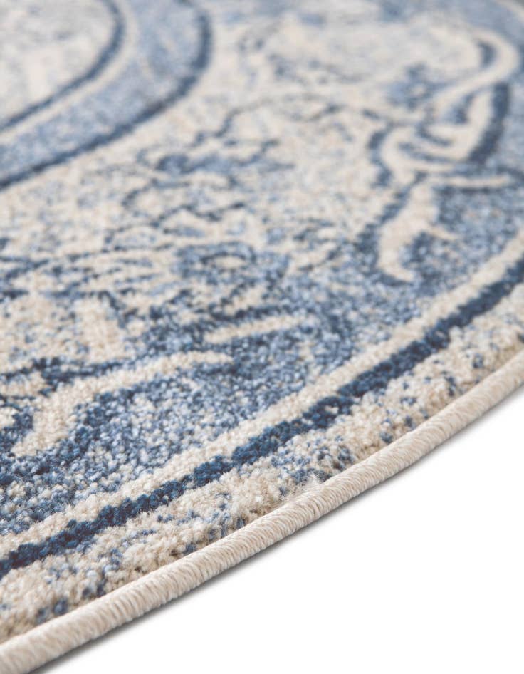 Detail image of 12' 2 x 12' 2 Miranda Round Rug