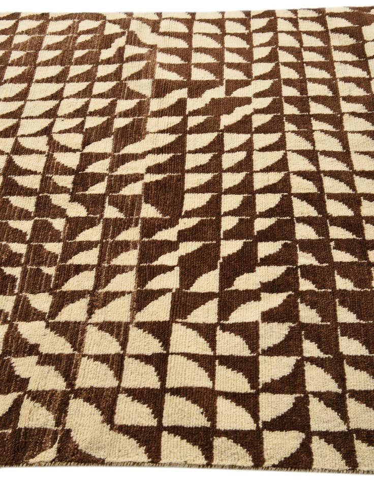 Detail image of 5' x 8' Hand Knotted Darya Wool Rug