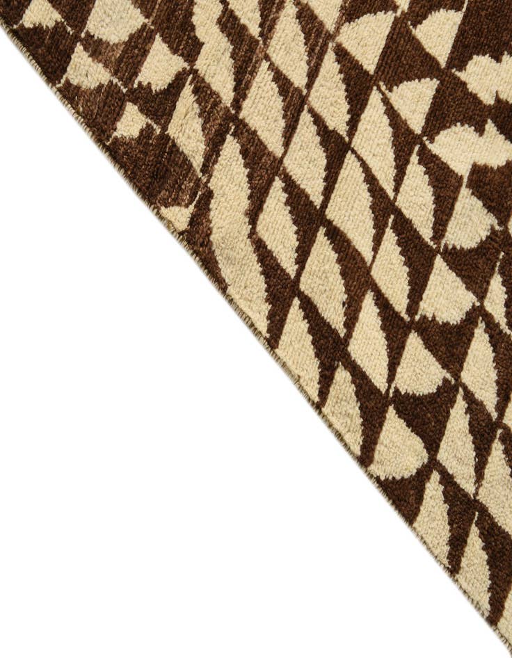 Detail image of 5' x 8' Hand Knotted Darya Wool Rug