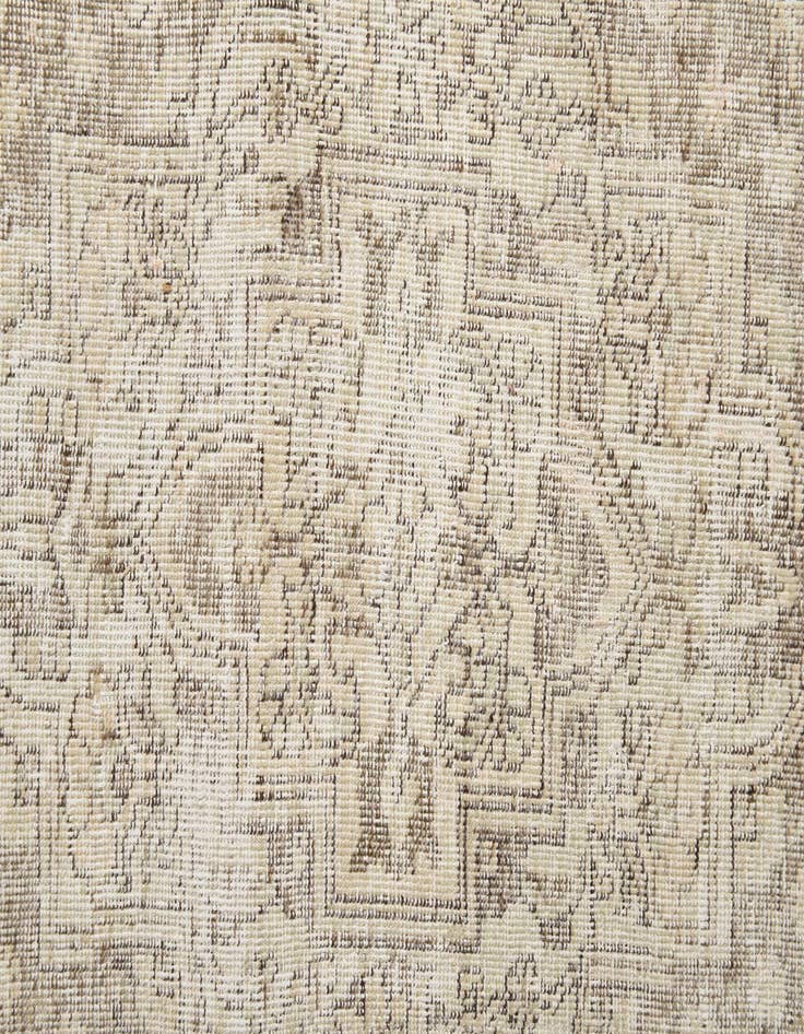 Detail image of 8' x 11' 5  Hand Knotted Ultra Vintage Persian Wool Rug