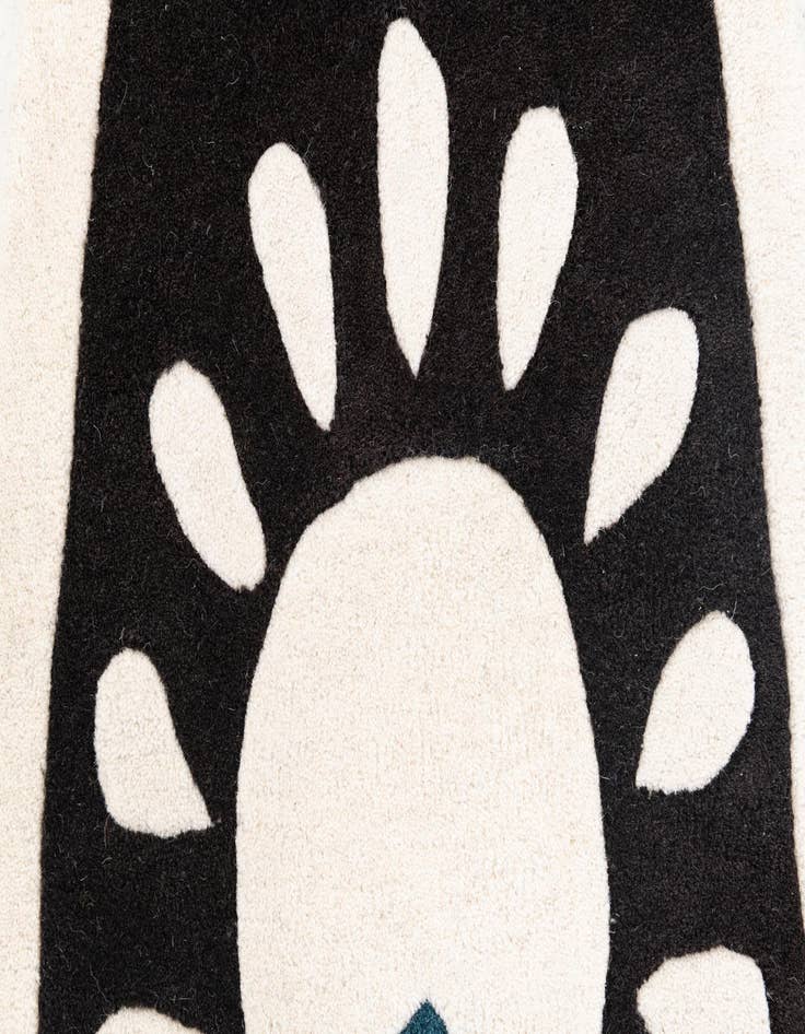 Detail image of 2' x 8' 9 SurfBoard Wool Freeform Rug