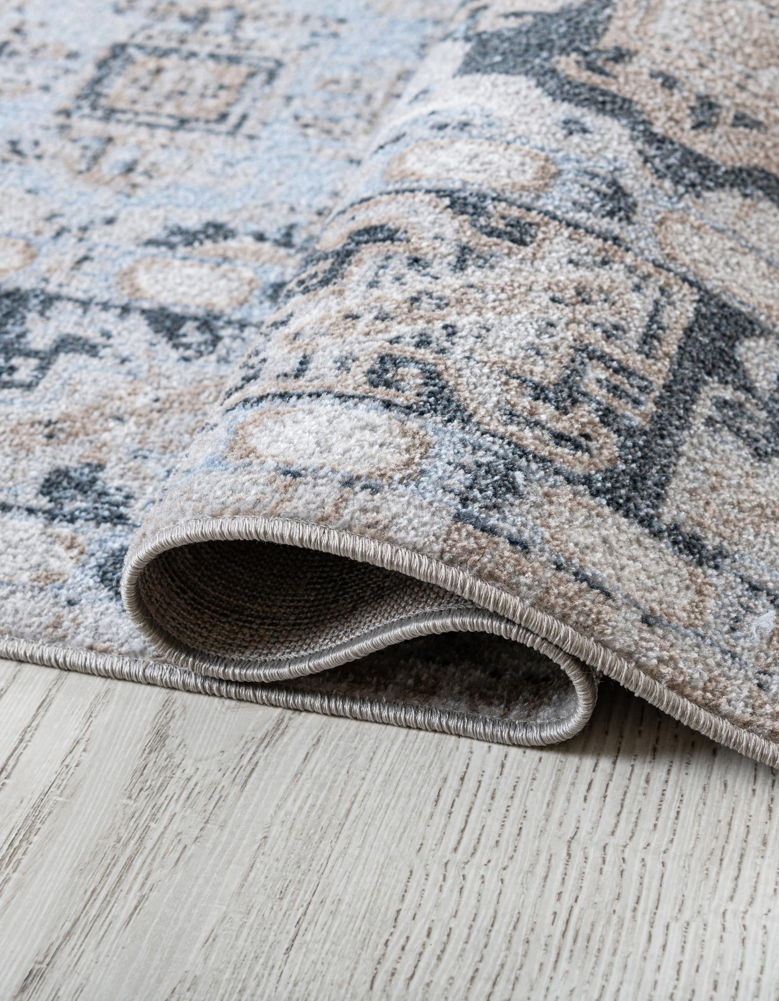 7' 10 x 7' 10 Kamala Washable Square Rug