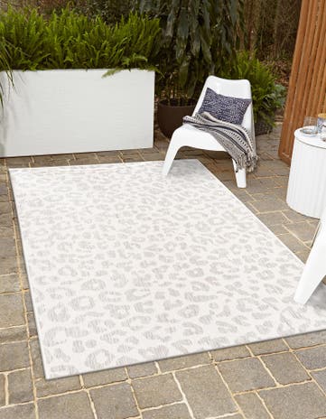 2' x 3' Easy-Clean Safari Indoor / Outdoor Rug