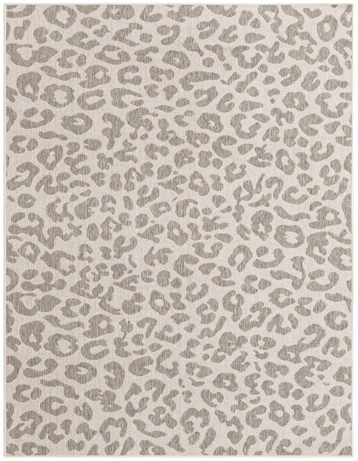 Detail image of 5' 3 x 8' Easy-Clean Safari Indoor / Outdoor Rug