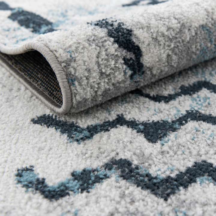 7' 10 x 7' 10 Kamala Washable Round Rug