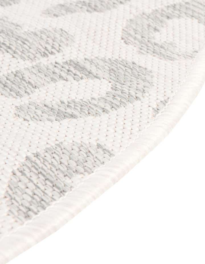 13' x 13' Easy-Clean Safari Indoor / Outdoor Round Rug