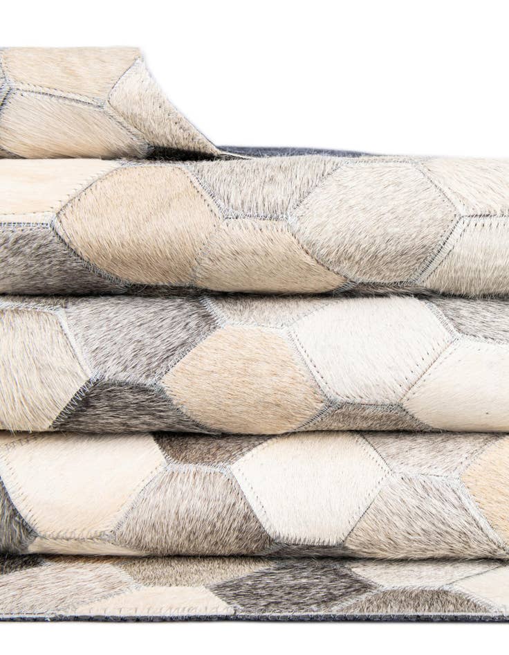 Detail image of 7' 10 x 7' 10 Cowhide Leather Square Rug