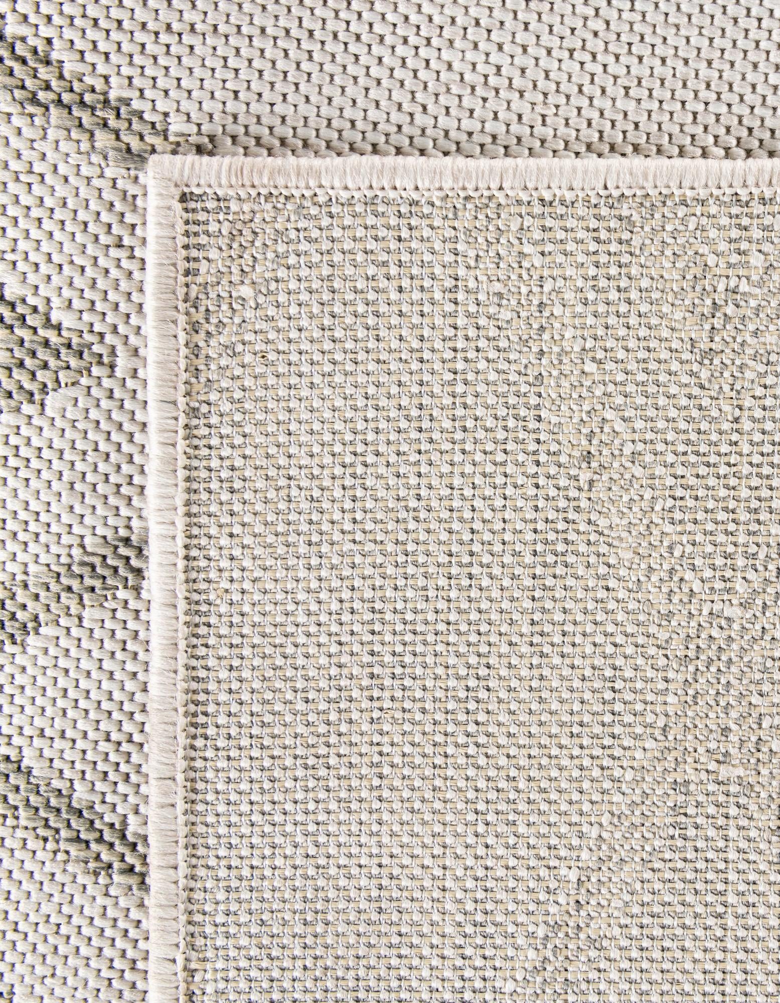 7' 10 x 7' 10 Easy-Clean Jill Zarin Indoor / Outdoor Square Rug