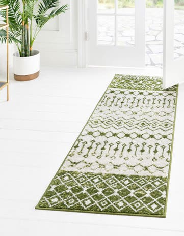 2' 7 x 12' Moroccan Trellis Runner Rug