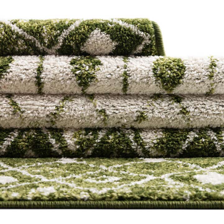 2' x 6' Moroccan Trellis Runner Rug