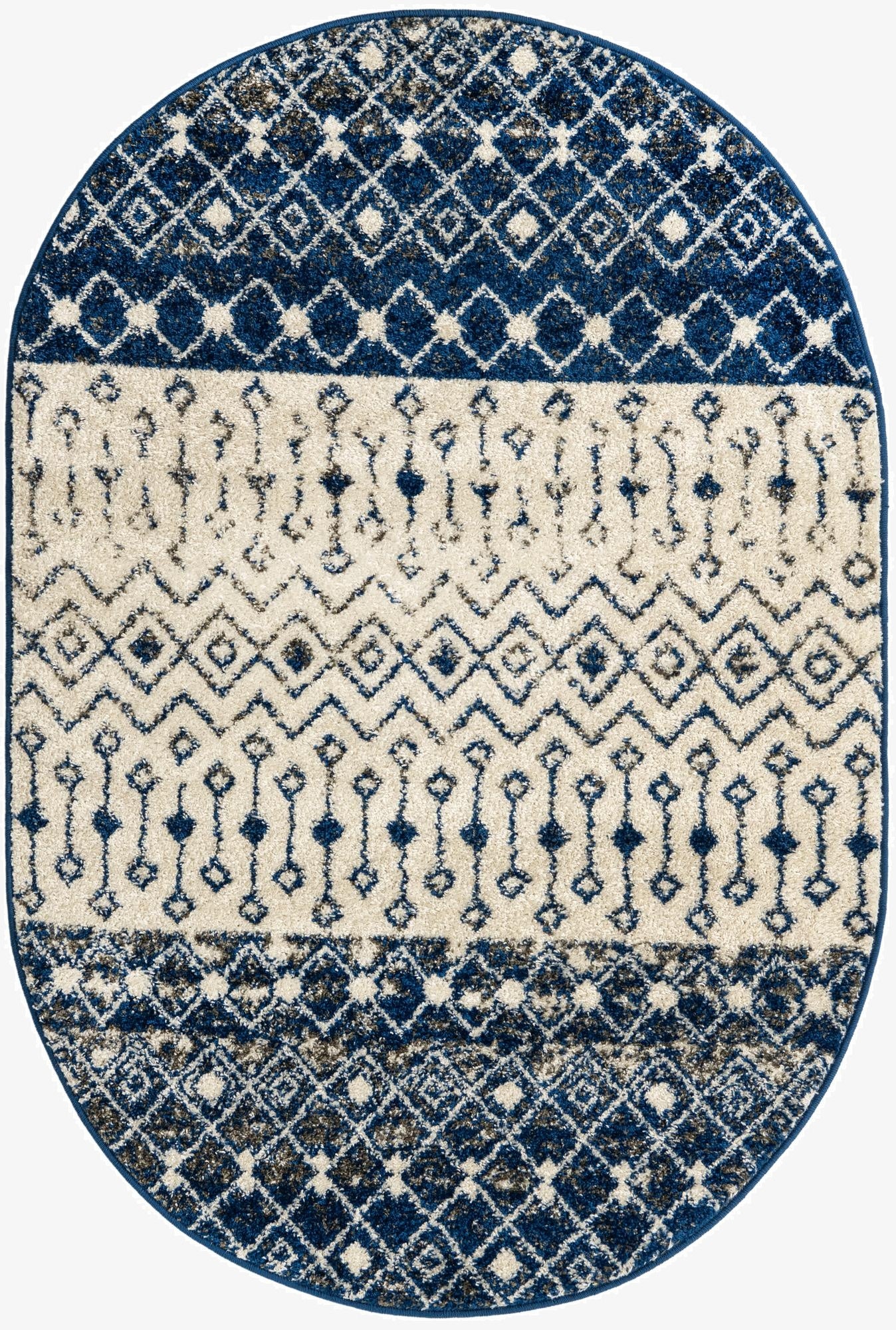 122cm x 183cm Moroccan Trellis Oval Rug