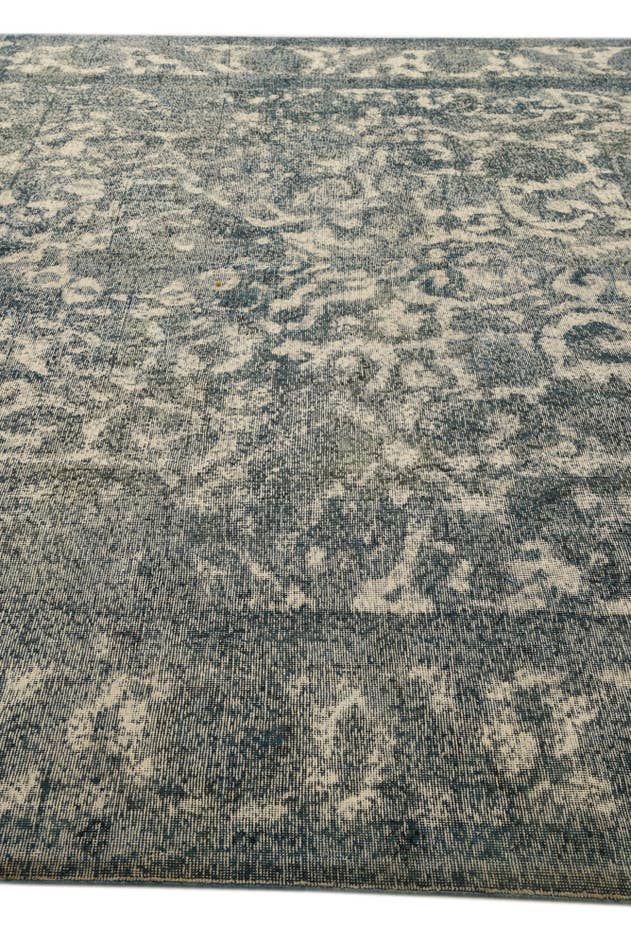 Detail image of 9' 9 x 13' 1 Hand Knotted Ultra Vintage Persian Wool Rug