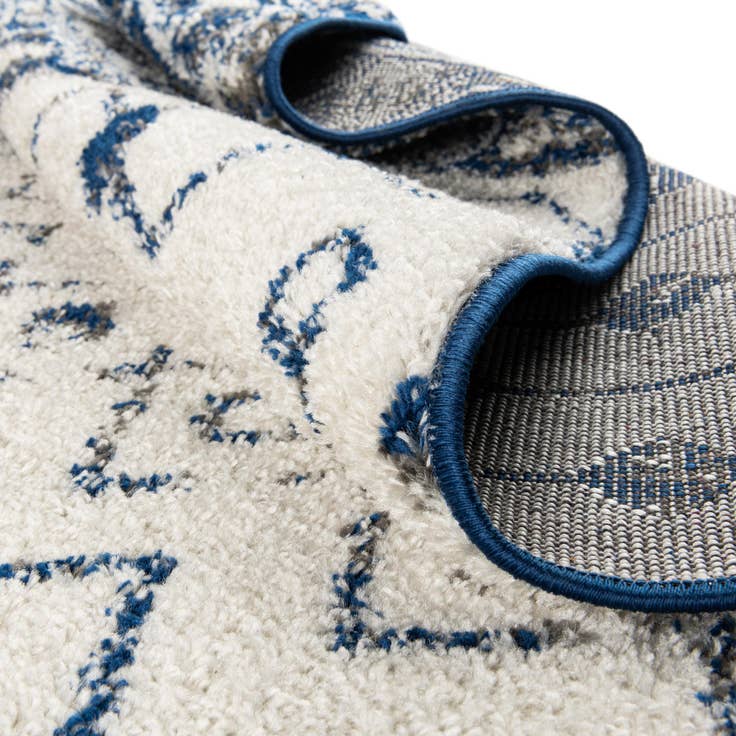 Detail image of 6' x 6' Moroccan Trellis Square Rug
