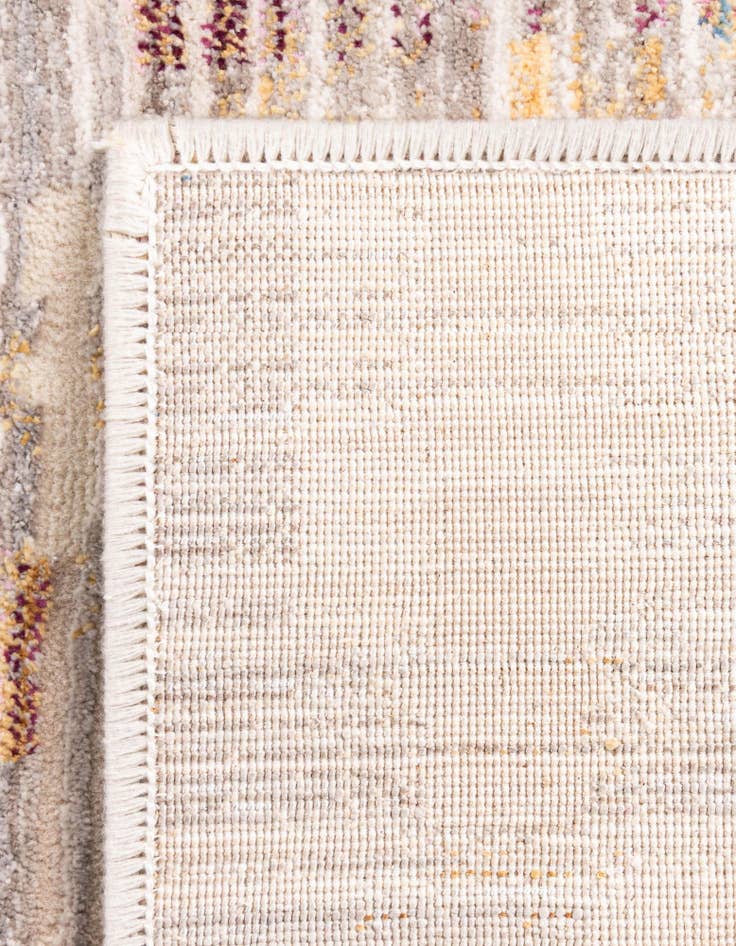 Detail image of 7' 10 x 7' 10 Deepa Octagon Rug