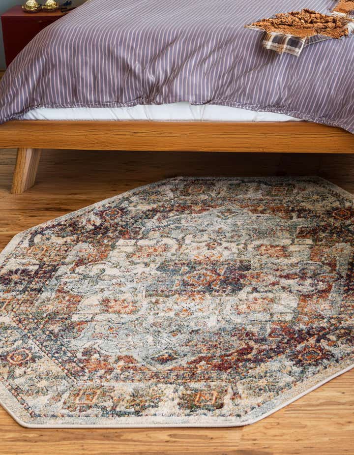 7' 10 x 7' 10 Isabella Octagon Rug
