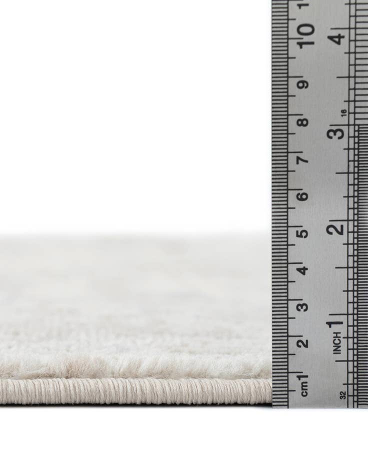 Detail image of 5' 3 x 5' 3 Oregon Octagon Rug