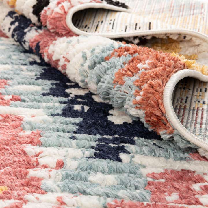 7' 10 x 7' 10 Tagine Octagon Rug